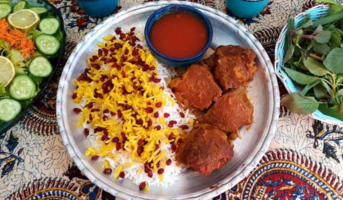 طرز تهیه چلو گوشت با سس نارنج